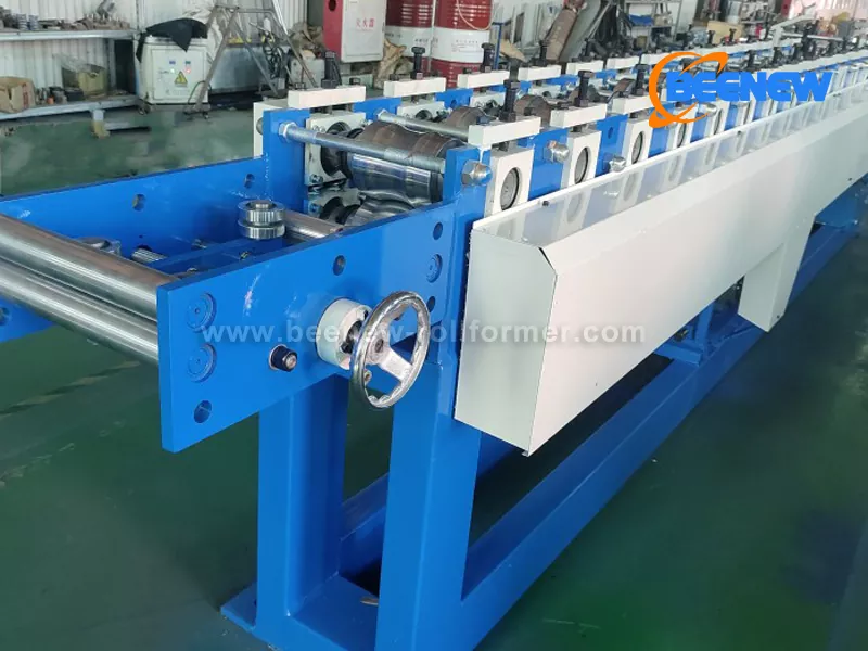 Máquina de fabricação de porta do obturador